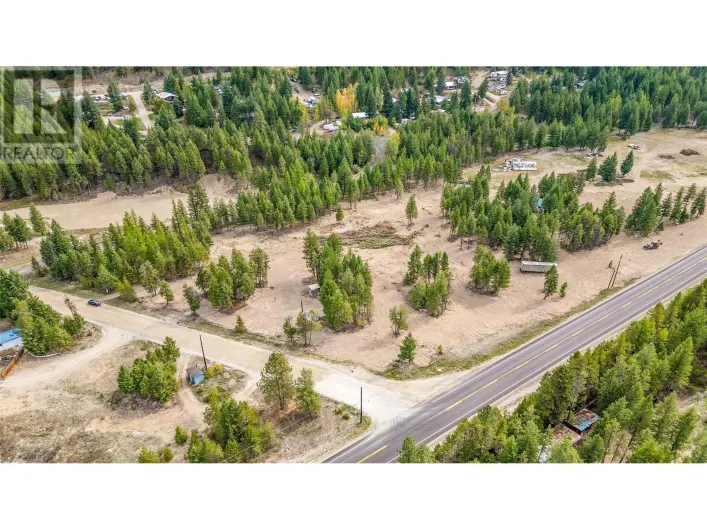 10 Boulder Road, Beaverdell