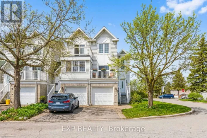 10 CASTLEGREEN PRIVATE, Ottawa
