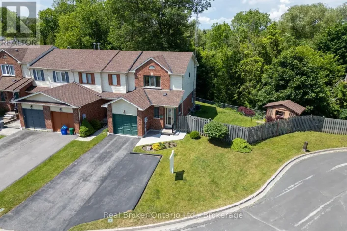 10 CLIMIE COURT, Clarington
