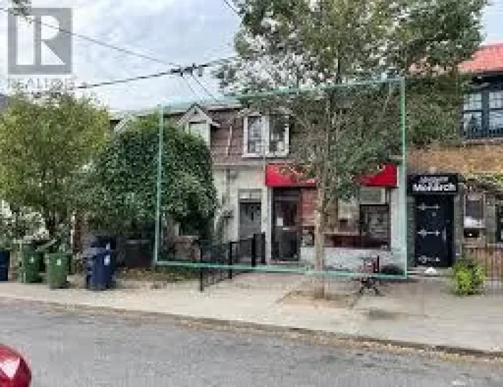 10 CLINTON STREET, Toronto