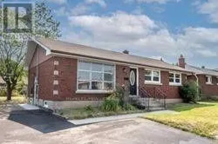10 COLLIER ROAD N, Thorold