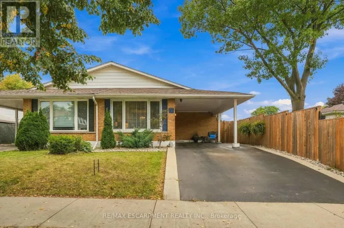 10 COURTLAND AVENUE, Hamilton