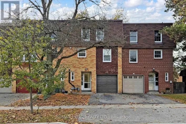 10 CROCKAMHILL DRIVE, Toronto