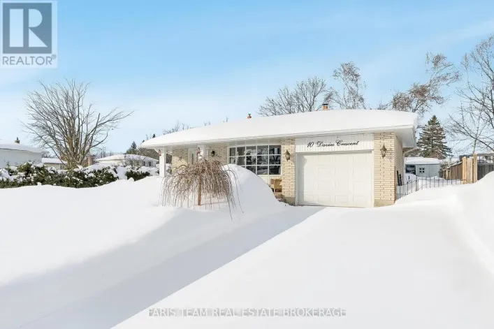 10 DAVIES CRESCENT, Barrie