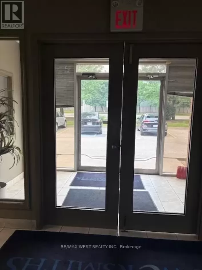 10 DEVON ROAD, Brampton