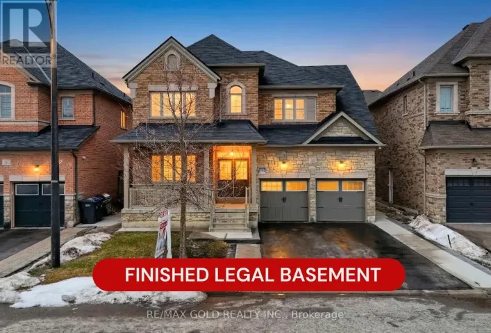 10 DOPP CRESCENT, Brampton