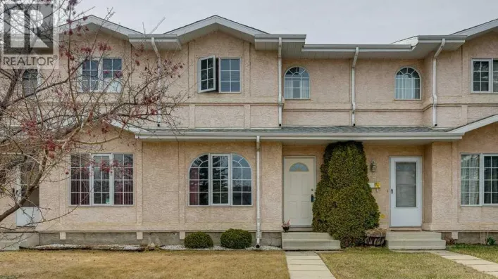 10 Douglas Avenue, Red Deer
