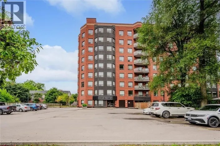 10 ELLEN Street E Unit# 808, Kitchener