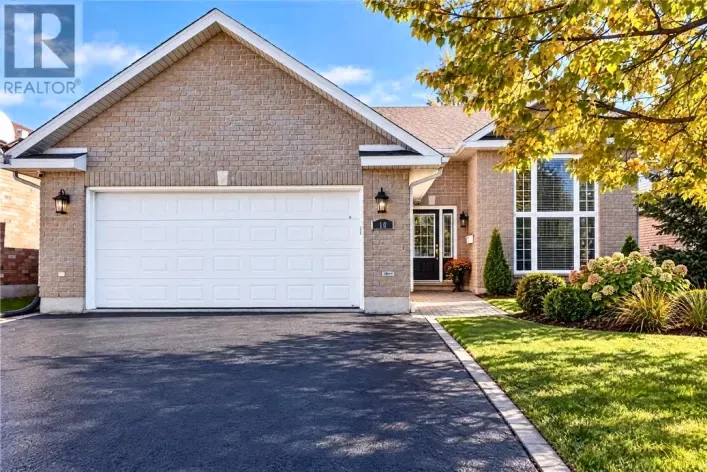 House for sale: 10 GREENWICH Court, Sudbury