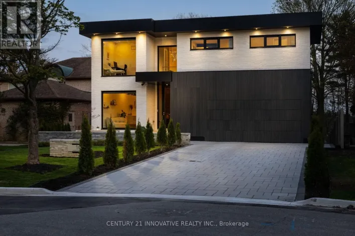 10 HAIDA COURT, Toronto