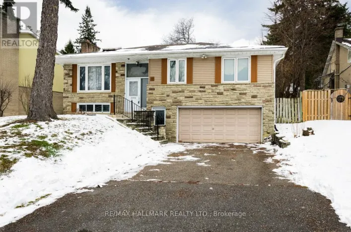 10 HENDERSON AVENUE, Markham