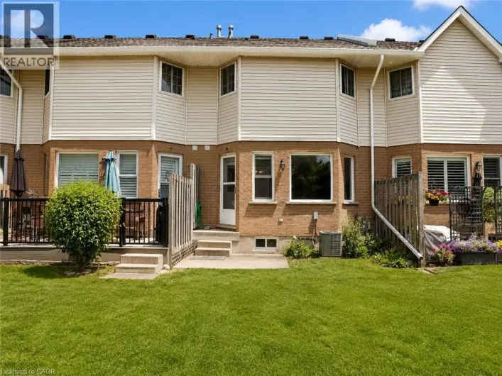 10 HOLBORN Court Unit# 38, Kitchener