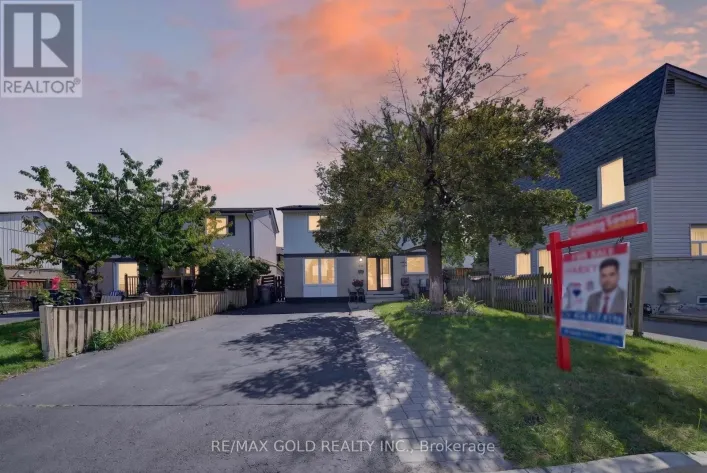 10 JEFFREY STREET, Brampton