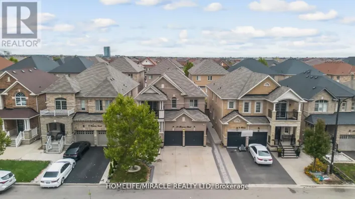 10 KENORA STREET, Brampton