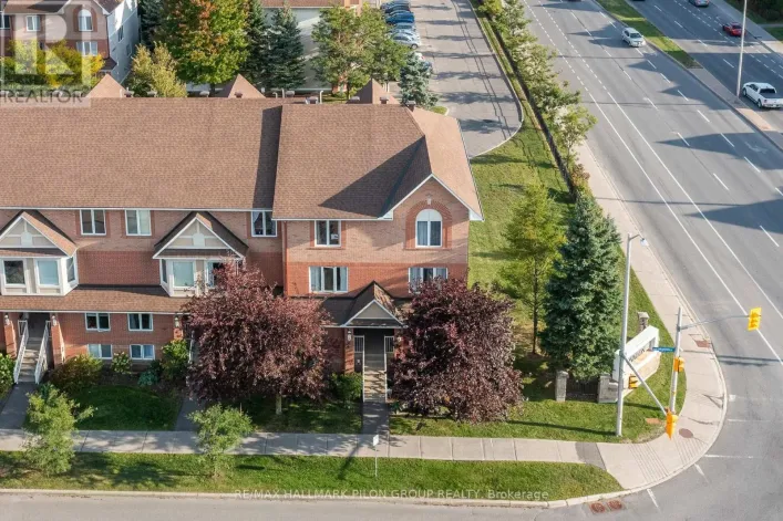 10 LAKEPOINTE DRIVE, Ottawa