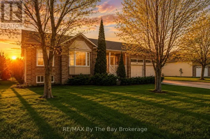 10 LAMONT CREEK DRIVE, Wasaga Beach