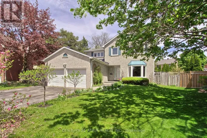 10 LAURWOOD COURT, Aurora