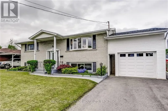 10 MADISON STREET, Fort Erie