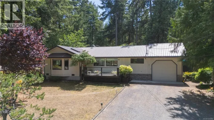 10 Malaspina Dr, Gabriola Island