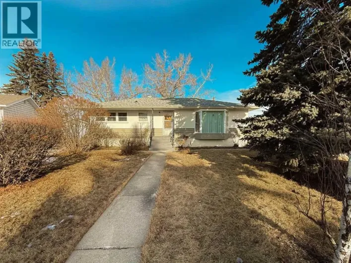 10 Marlowe Place NE, Calgary