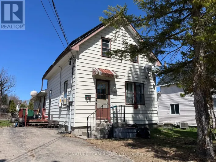 10 MEADOW STREET, Whitewater Region