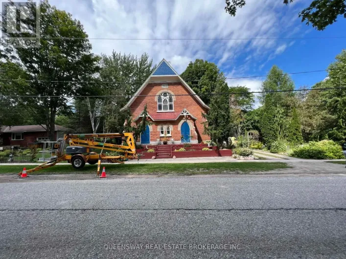 10 MILL STREET W, Springwater