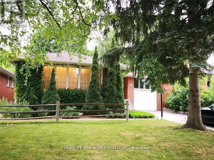 10 MILLGATE CRESCENT, Toronto