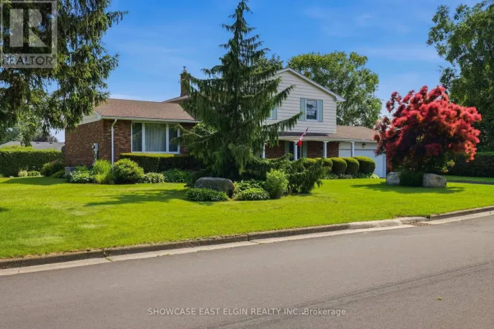 10 MOORE AVENUE, Aylmer