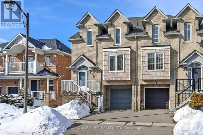 10 MOOREFIELD DRIVE, Toronto