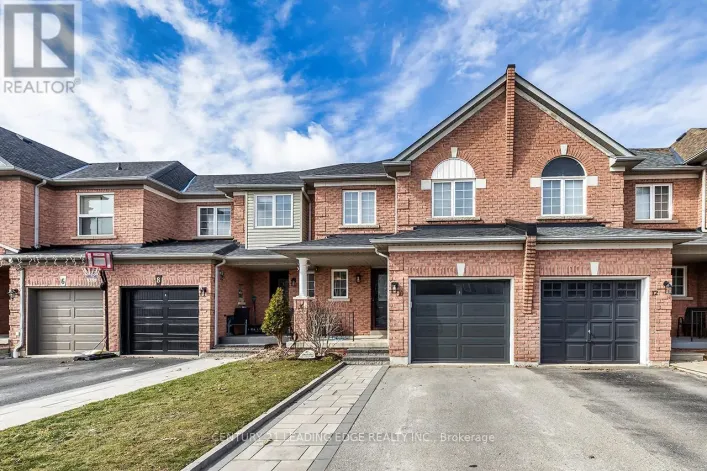 10 OGLEVIE DRIVE, Whitby