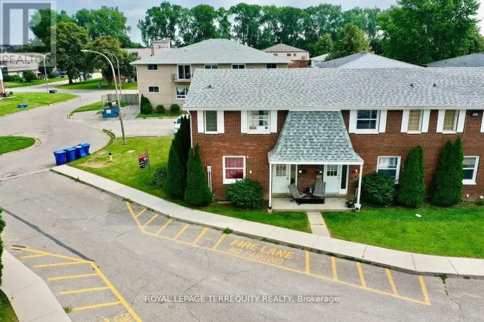 10 ORCHARD PLACE, Chatham-Kent