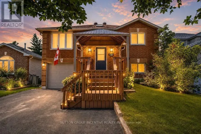 10 PALLING LANE, Barrie