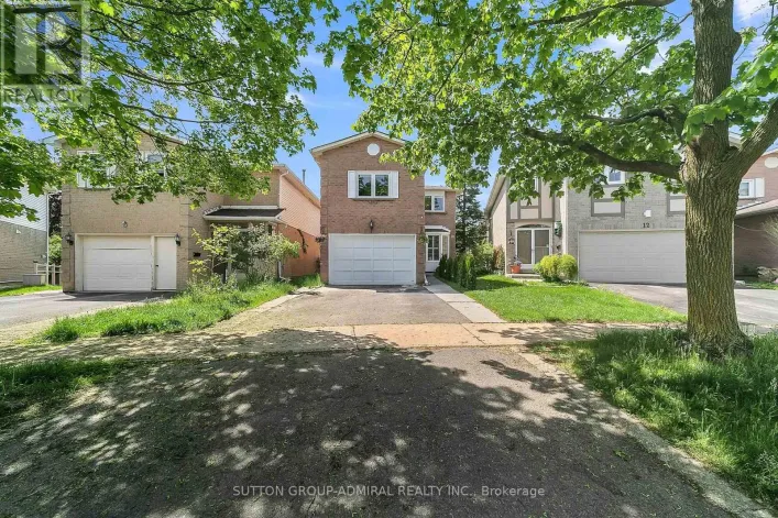 10 PARK LANE CIRCLE, Richmond Hill