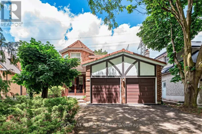 10 PARKLAWN CRESCENT, Markham