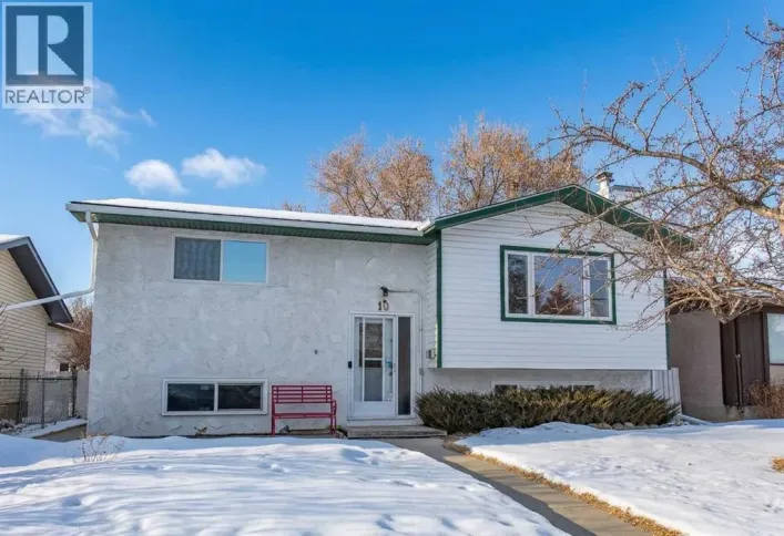 10 Patterson Crescent, Red Deer