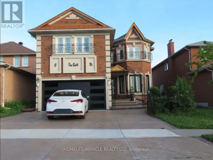 10 PINE BOUGH MANOR, Richmond Hill