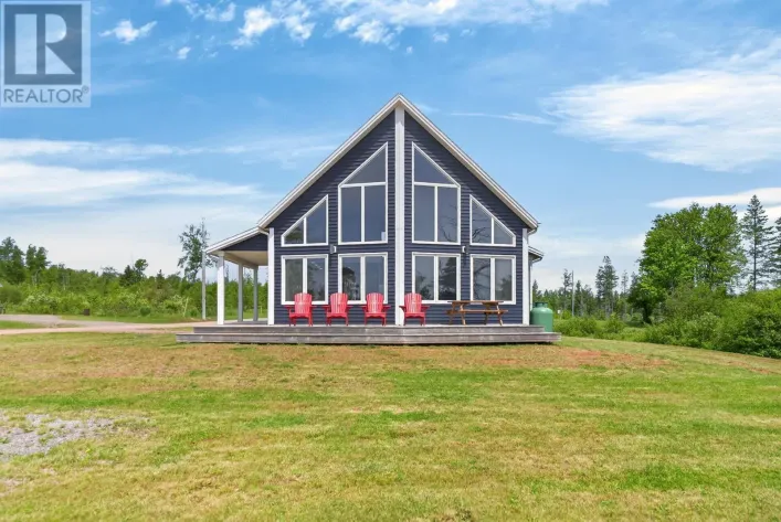 10 Quincy Adams Road, Grand River