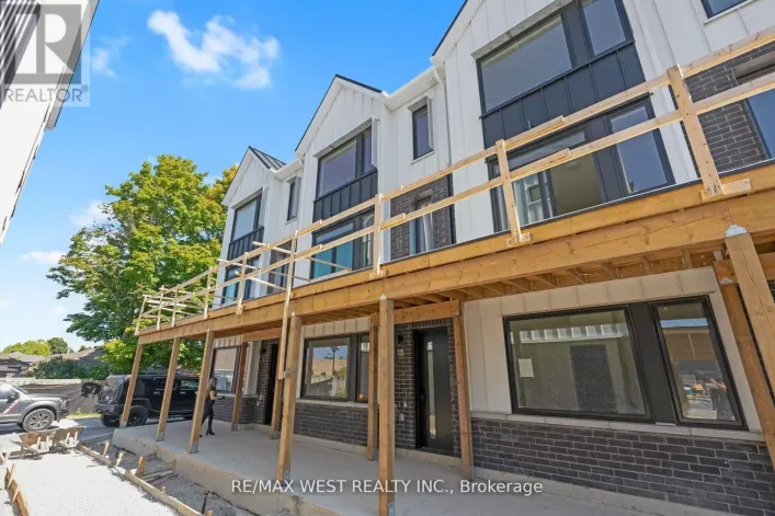 10 RAINWATER LANE, Barrie