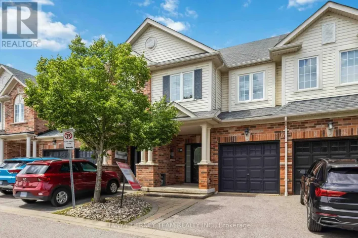 10 RAMONA WAY, Whitby