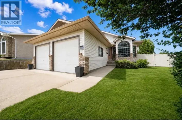 10 Redwood Place SE, Medicine Hat