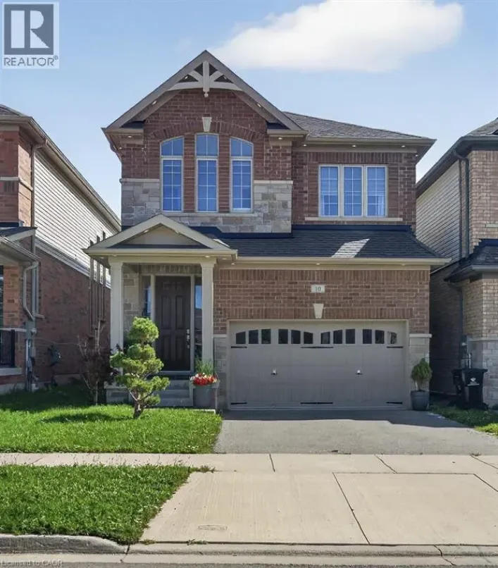 10 REISTWOOD Drive, Kitchener