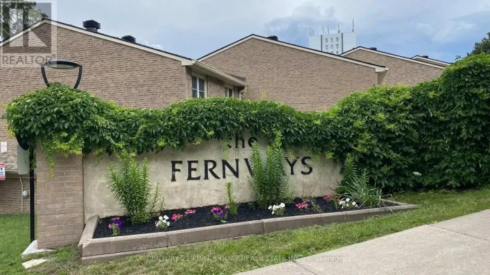 10 SAND FERN WAY WAY, Toronto