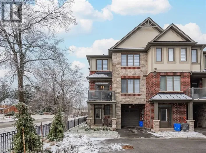 10 SHOWERS Lane, Ancaster