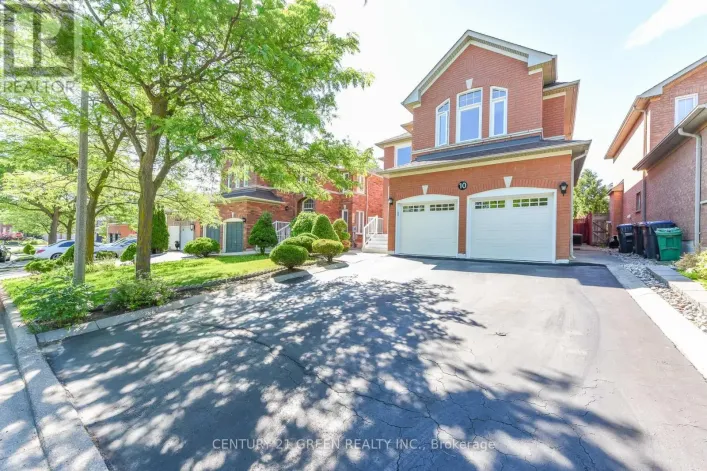 10 SIERRA PEAK COURT, Brampton