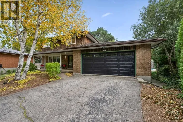 10 SKYE PLACE, Guelph
