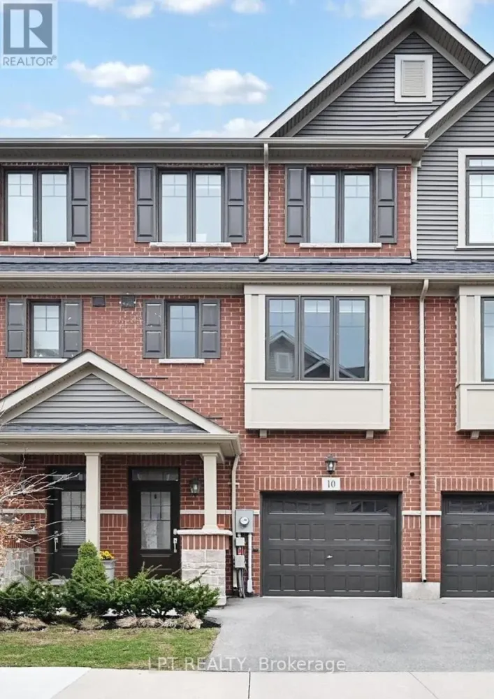 10 SNOWBERRY LANE, Hamilton