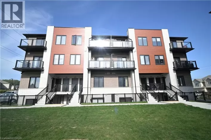 10 SOUTH CREEK Drive Unit# 51, Kitchener