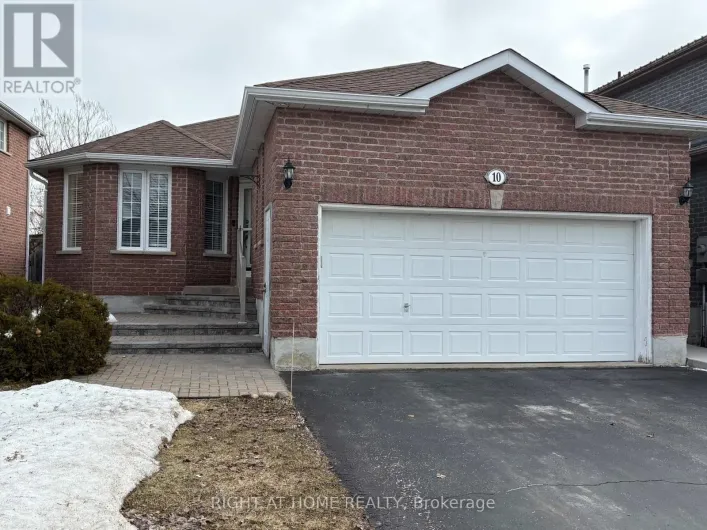 10 STEPHANIE LANE, Barrie