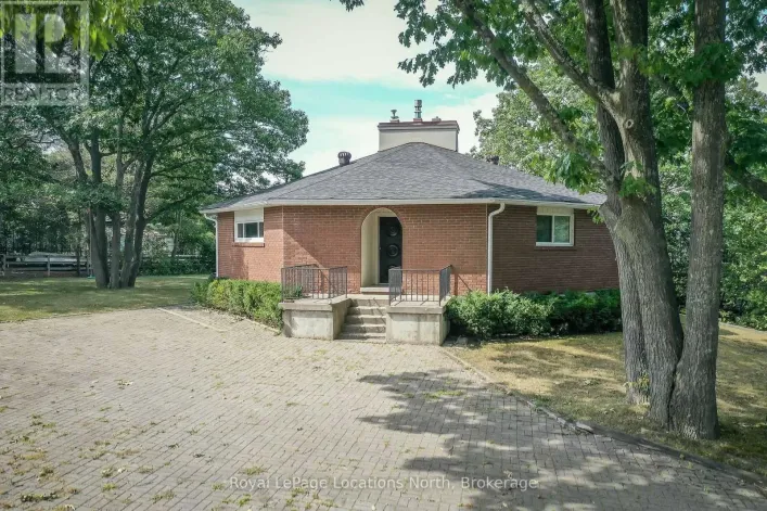 House for sale: 10 SUNSET COURT, Wasaga Beach