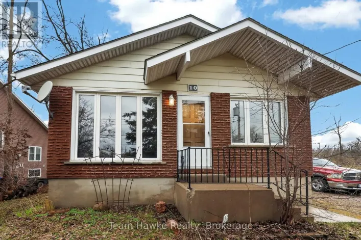 10 SUNSET CRESCENT, Severn